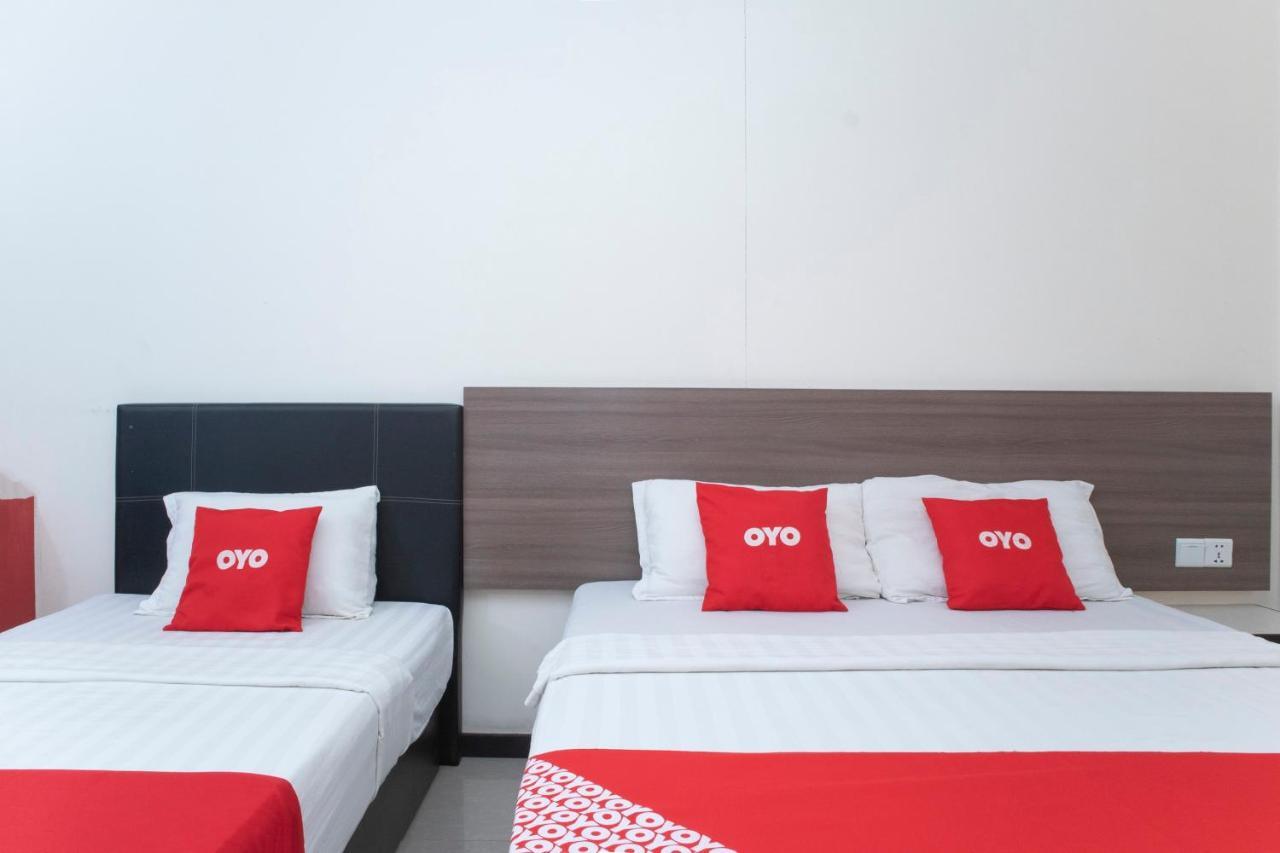 Oyo 90251 Hotel Malaysia Sibu Exterior photo